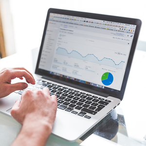 开设银行基本户